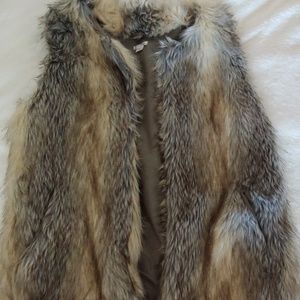 Faux fur winter vests xhilaration brand